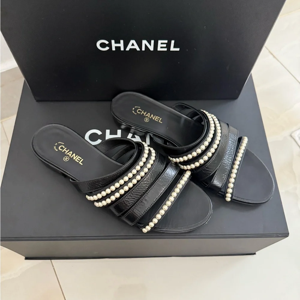 Chanel Black Sandals with Pearl Accents - Picture 1 of 4